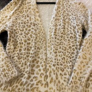 Chic Leopard Print Fuzzy Cardigan